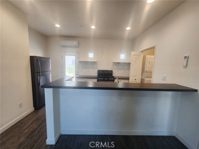 Detail Gallery Image 7 of 11 For 6638 Maricopa Dr #4,  Twentynine Palms,  CA 92277 - 2 Beds | 2 Baths