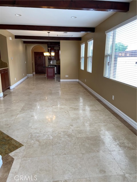 385 W 19th Street, San Pedro CA: https://media.crmls.org/medias/bd05ac25-cdec-483b-8571-8fa1f474674c.jpg