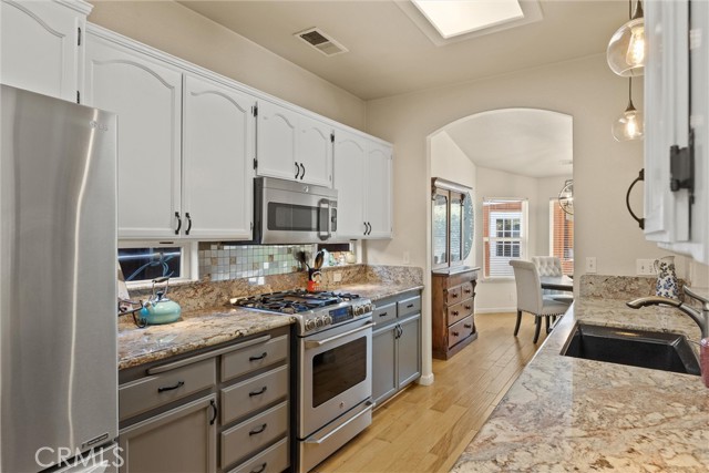 1491 Saratoga Drive, Chico CA: https://media.crmls.org/medias/bd05c8c2-863f-4c3a-8f8a-060ec6bc5b6d.jpg