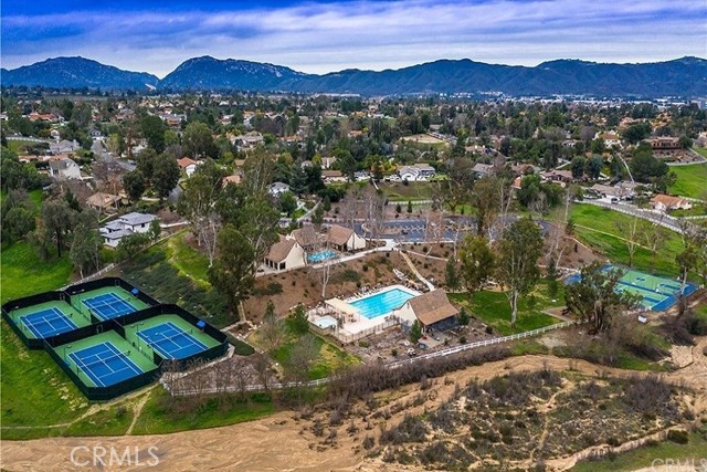 Detail Gallery Image 4 of 43 For 30581 Del Rey Rd, Temecula,  CA 92591 - 4 Beds | 2 Baths