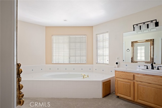 26350 Spyglass Drive, Lake Arrowhead CA: https://media.crmls.org/medias/bd067025-a6e6-4470-bd79-f88036b9db39.jpg