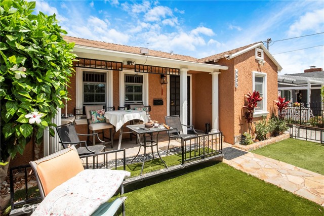 3 Bed Home for Sale in Hawthorne, California
