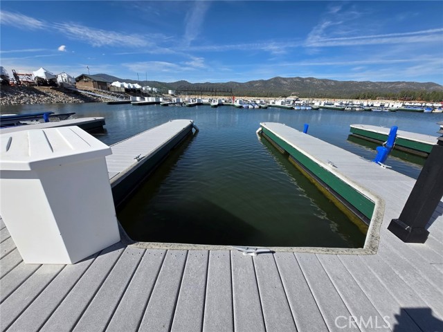 Detail Gallery Image 4 of 6 For 400 Pine Knot Blvd #D-10, Big Bear Lake,  CA 92315 - – Beds | – Baths