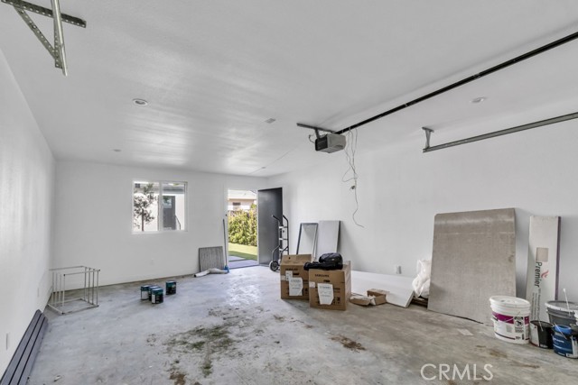 629 Olive Avenue, Long Beach CA: https://media.crmls.org/medias/bd08c578-4a01-4c25-bffc-6c23fa425815.jpg