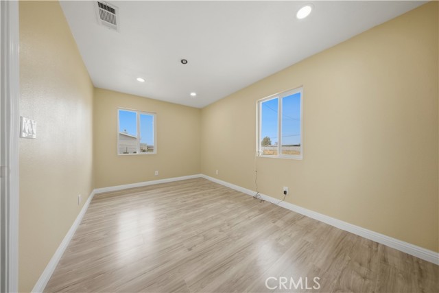 Detail Gallery Image 16 of 26 For 16657 Foothill Ave, Edwards,  CA 93523 - 4 Beds | 2 Baths