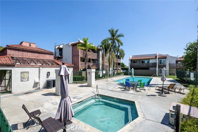 986 S Citron Street, Anaheim CA: https://media.crmls.org/medias/bd0978a3-8dac-4b29-8e9f-b1dffc31c56a.jpg