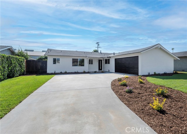 7920 San Marino Drive, Buena Park CA: https://media.crmls.org/medias/bd0b5e58-78ec-4223-b805-73bf0467a61e.jpg