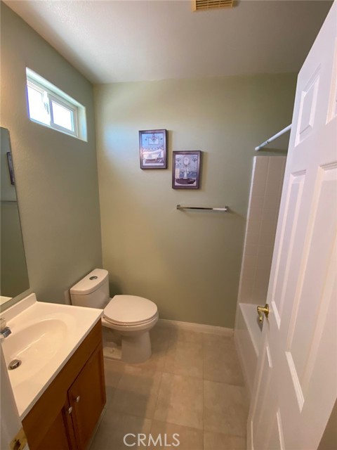 1928 Sunset Avenue, Thermal CA: https://media.crmls.org/medias/bd0b8781-8fc6-4dc0-995d-ed33c6d8a46f.jpg