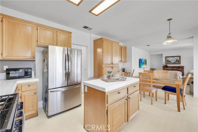Detail Gallery Image 21 of 45 For 6981 Rivertrails Dr, Corona,  CA 91752 - 5 Beds | 3 Baths