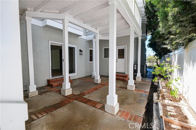 Detail Gallery Image 34 of 38 For 915 Gardenia Way, Corona Del Mar,  CA 92625 - 4 Beds | 2/1 Baths