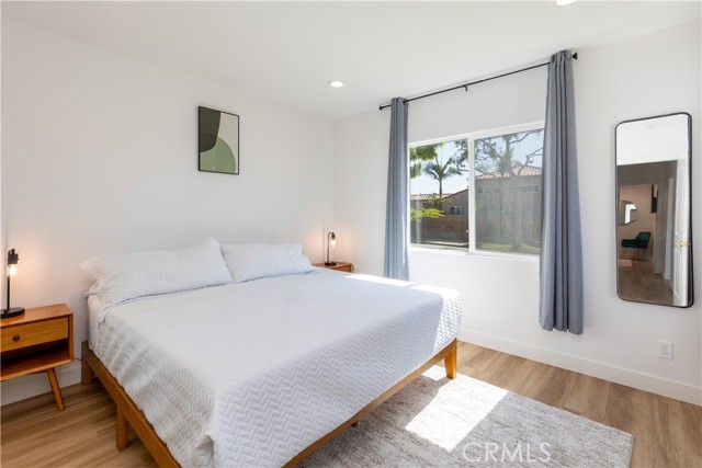 8021 West Boulevard, Inglewood CA: https://media.crmls.org/medias/bd0cf919-c8b1-4a91-a587-2c8ee7a59d7d.jpg