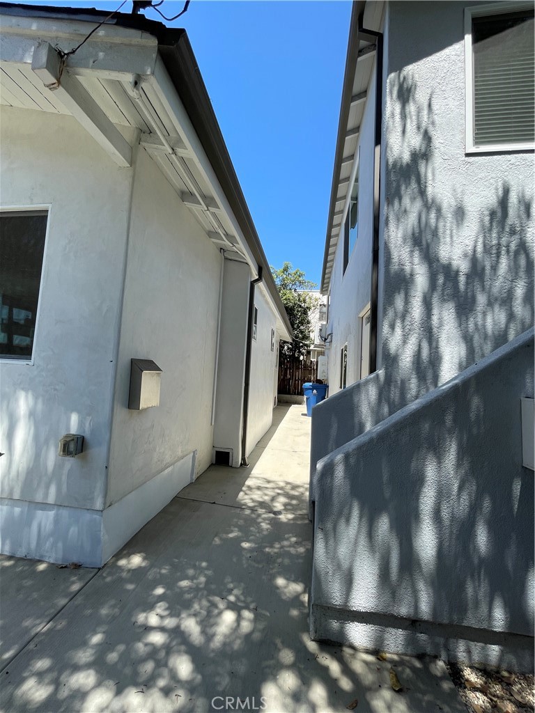 MLS #SR25112943 img 2