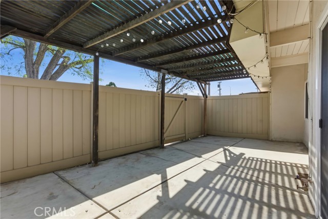 Detail Gallery Image 33 of 33 For 3800 Stockdale #2,  Bakersfield,  CA 93309 - 2 Beds | 1 Baths