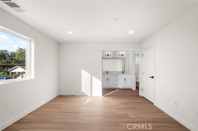 Detail Gallery Image 20 of 28 For 306 W Congress St, Colton,  CA 92324 - 4 Beds | 3 Baths