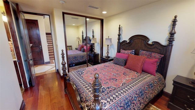 Detail Gallery Image 13 of 30 For 903 10th St, Manhattan Beach,  CA 90266 - 6 Beds | 7 Baths