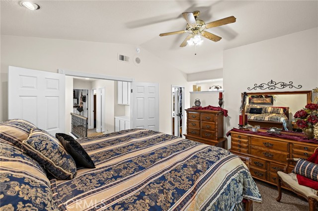 32042 Pleasant Glen Road, Rancho Santa Margarita CA: https://media.crmls.org/medias/bd1032f1-7d3e-44a5-b4cb-13d3342897fa.jpg