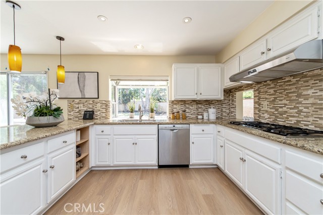 16162 Sunnyview, Hacienda Heights CA: https://media.crmls.org/medias/bd12781c-5526-474d-b145-8ebdec9e1a0a.jpg