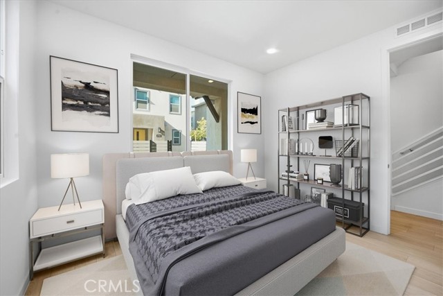 Detail Gallery Image 3 of 50 For 27315 Bear Creek Ln, Valencia,  CA 91381 - 4 Beds | 3/1 Baths