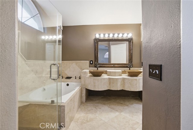 Detail Gallery Image 18 of 39 For 40125 Palmetto Dr, Palmdale,  CA 93551 - 4 Beds | 2/1 Baths