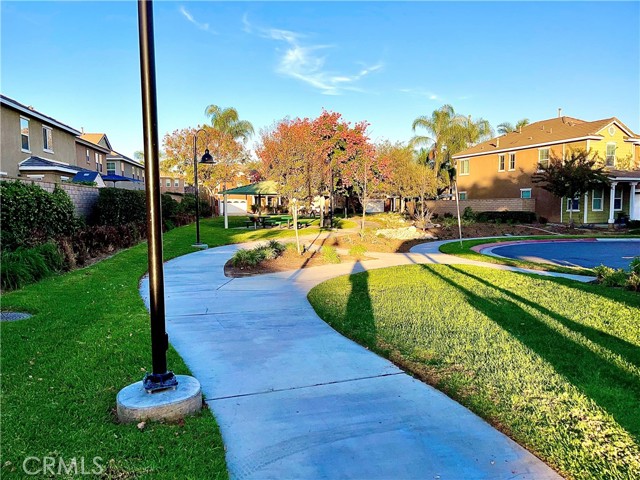 Detail Gallery Image 17 of 18 For 4473 Bigem Ct, Riverside,  CA 92501 - 3 Beds | 2/1 Baths