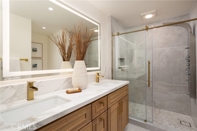 23262 Ellice Circle, Dana Point CA: https://media.crmls.org/medias/bd13e6d4-6968-496b-8761-7fb8e45ca8c3.jpg