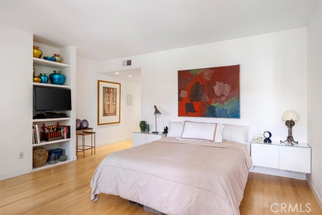 Detail Gallery Image 17 of 24 For 909 Sierra Bonita Ave. #311,  West Hollywood,  CA 90046 - 2 Beds | 2 Baths