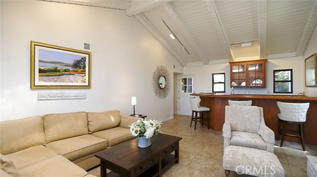 Detail Gallery Image 18 of 46 For 604 Avenida Acapulco, San Clemente,  CA 92672 - 5 Beds | 3/1 Baths