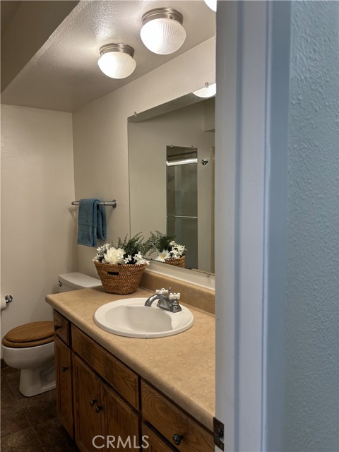 Detail Gallery Image 7 of 13 For 555 Vallombrosa Ave #65,  Chico,  CA 95926 - 2 Beds | 1 Baths