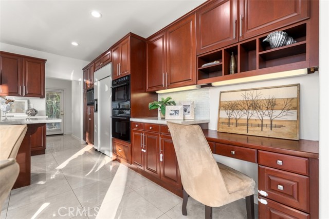 2031 W Snead Street, La Habra CA: https://media.crmls.org/medias/bd160b48-a847-4e1d-89bf-0c144e4392ce.jpg