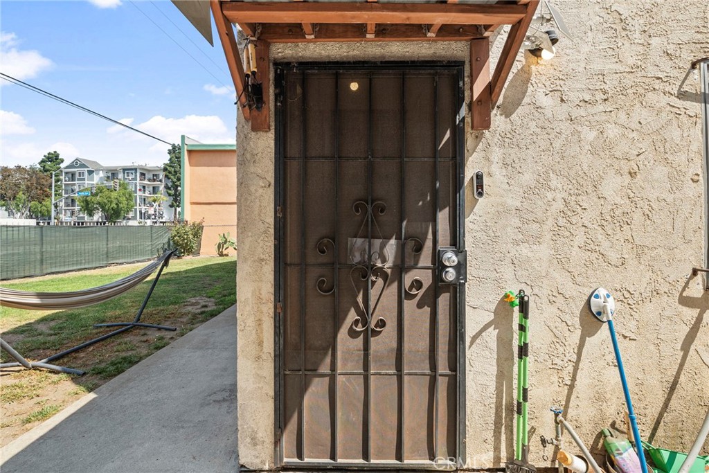 MLS #OC25222143 image #8