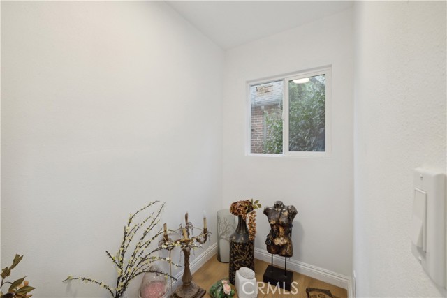 Detail Gallery Image 28 of 70 For 1290 E Woodbury, Pasadena,  CA 91104 - 5 Beds | 5 Baths