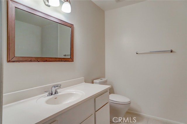 Detail Gallery Image 13 of 24 For 210 E Palmdale Ave #2,  Orange,  CA 92865 - 2 Beds | 2 Baths
