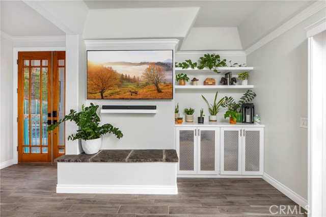 Detail Gallery Image 15 of 72 For 22391 San Joaquin, Canyon Lake,  CA 92587 - 4 Beds | 2/1 Baths