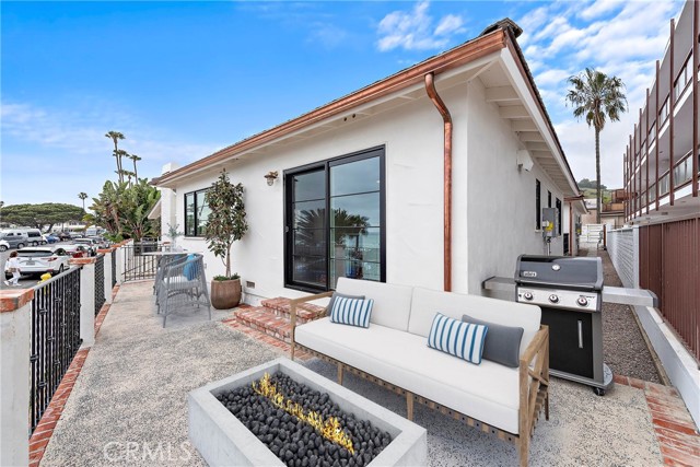 350 Cliff, Laguna Beach CA: https://media.crmls.org/medias/bd16f775-c7f2-42f0-ac38-c384e2c54710.jpg