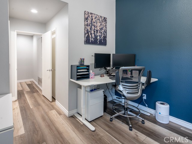 24510 Mcbean Parkway, Valencia CA: https://media.crmls.org/medias/bd170404-9284-48b2-bdb4-6bb92e8037c9.jpg