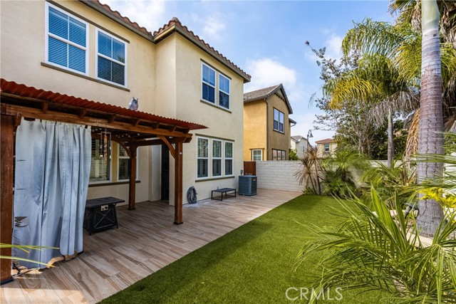 Detail Gallery Image 28 of 57 For 1044 Coronado Dr, Costa Mesa,  CA 92626 - 4 Beds | 2/1 Baths