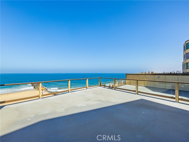 625 Esplanade, Redondo Beach, California 90277, 2 Bedrooms Bedrooms, 0 ,2 BathroomsBathrooms,Residential,For Sale,Esplanade,0,SB26109376