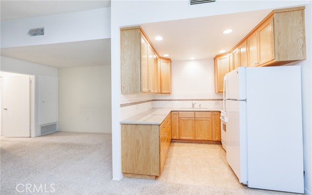 Detail Gallery Image 24 of 45 For 19202 Avenue of the Oaks a,  Newhall,  CA 91321 - 2 Beds | 2 Baths