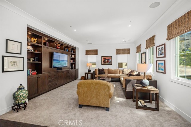 Detail Gallery Image 37 of 59 For 116 Knob Creek, Irvine,  CA 92602 - 5 Beds | 5/1 Baths