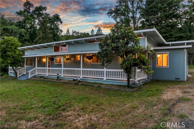 Detail Gallery Image 4 of 38 For 12255 Elk Mountain Rd, Upper Lake,  CA 95485 - 3 Beds | 2 Baths