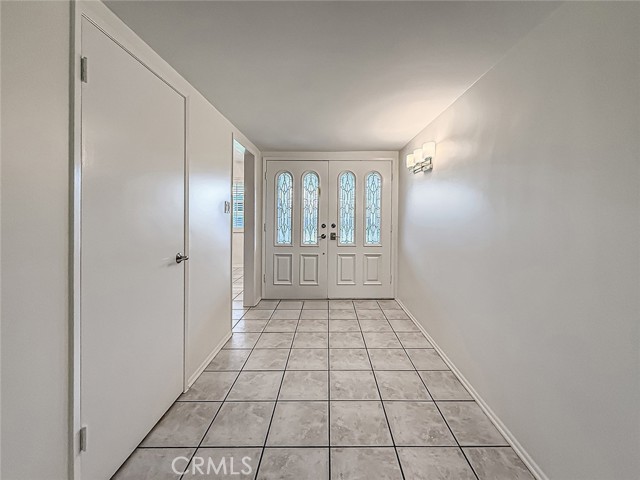 Detail Gallery Image 7 of 51 For 17533 Marilla St, Northridge,  CA 91325 - 3 Beds | 2/1 Baths