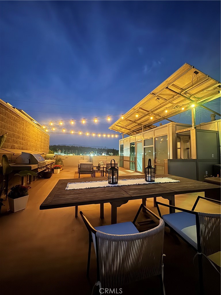 3240 Casitas Avenue