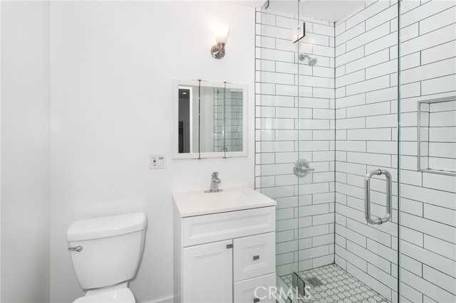 Detail Gallery Image 7 of 11 For 1027 N Martel Ave, West Hollywood,  CA 90046 - 3 Beds | 2 Baths