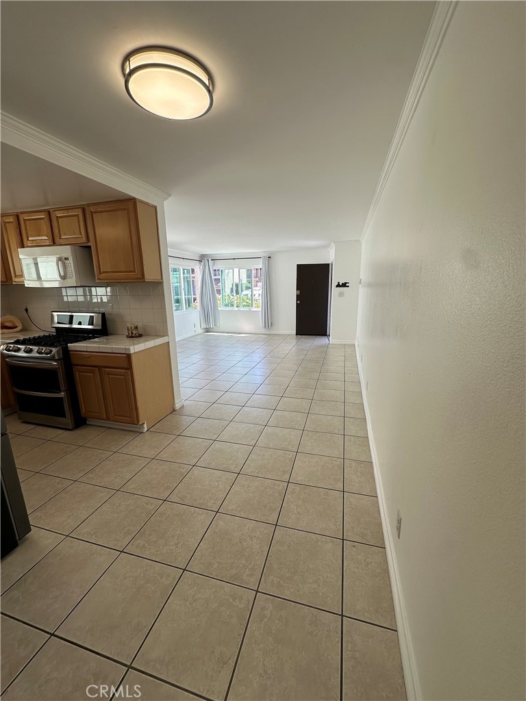 MLS #SB25167821 img 5