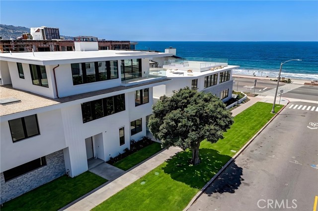 1400 Esplanade, Redondo Beach, California 90277, 4 Bedrooms Bedrooms, 0 ,4 BathroomsBathrooms,Residential,For Sale,Esplanade,0,SB26127556