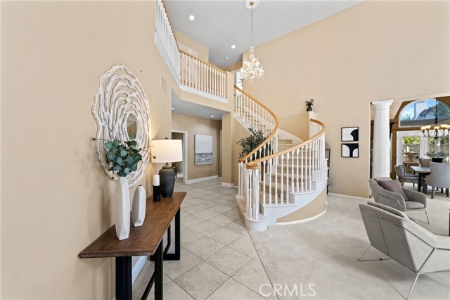 Detail Gallery Image 5 of 45 For 45422 Camino Monzon, Temecula,  CA 92592 - 4 Beds | 4 Baths