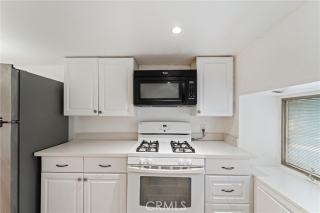 Detail Gallery Image 8 of 64 For 44270 Arya Ct, Anza,  CA 92539 - 2 Beds | 2 Baths