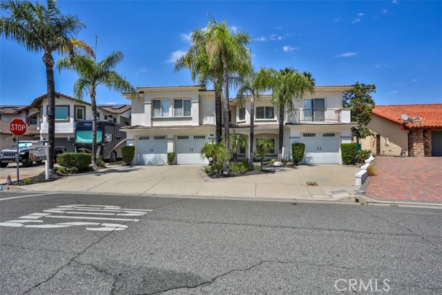 Detail Gallery Image 3 of 70 For 22818 Gray Fox Dr, Canyon Lake,  CA 92587 - 6 Beds | 3/1 Baths