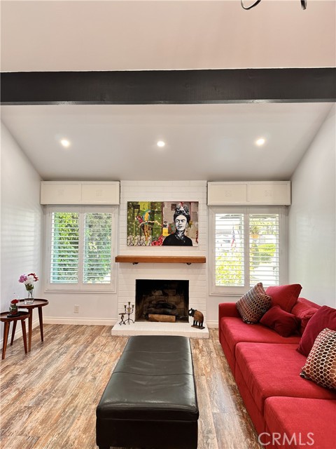 Detail Gallery Image 7 of 29 For 17400 Laurelbrook Ct, Cerritos,  CA 90703 - 3 Beds | 2 Baths