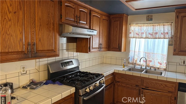 788 West 1st Street photo 13